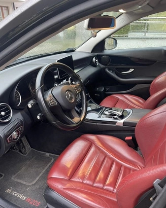 Mercedes-Benz Klasa C cena 68999 przebieg: 130000, rok produkcji 2015 z Rzeszów małe 121